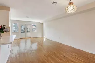 622 Boston Ave, Medford, MA 02155 - Photo 6