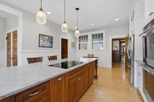 372 Main St, Amesbury, MA 01913 - Photo 14