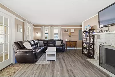 6 Birch St, Wareham, MA 02571 - Photo 8
