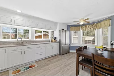 6 Birch St, Wareham, MA 02571 - Photo 6