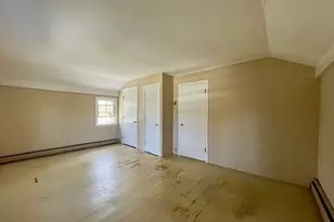 41 Main St, Hubbardston, MA 01452 - Photo 14