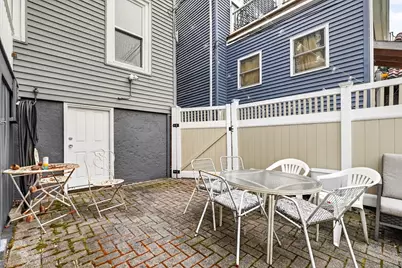 760-762 E 5th St #1, Boston, MA 02127 - Photo 24