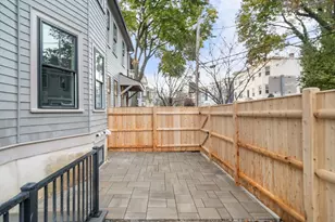 315 Pearl St, Cambridge, MA 02139 - Photo 30