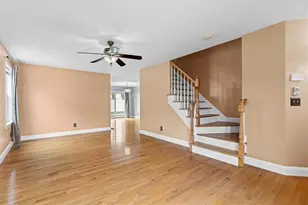 515 Pleasant, Pawtucket, RI 02860 - Photo 8