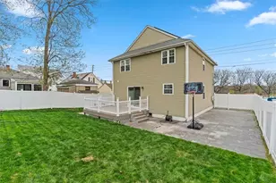 515 Pleasant, Pawtucket, RI 02860 - Photo 6