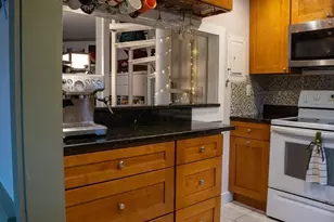 394 Essex St, Salem, MA 01970 - Photo 12