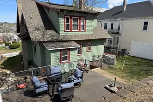 116 Blaisdell St, Haverhill, MA 01830 - Photo 4