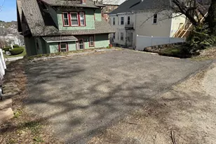 116 Blaisdell St, Haverhill, MA 01830 - Photo 32