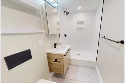 31-35 India St #204, Boston, MA 02110 - Photo 4