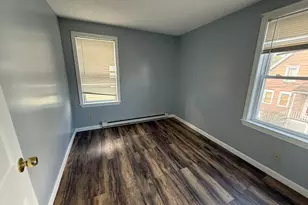 18 Meadow St, Taunton, MA 02780 - Photo 12