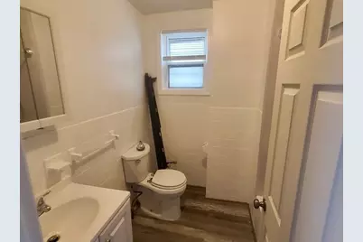 95 Flint St #2, Fall River, MA 02723 - Photo 4