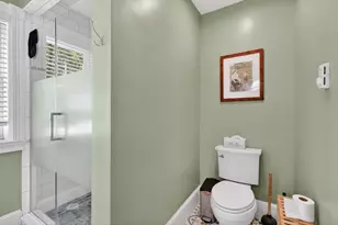 6 Hampshire St, Everett, MA 02149 - Photo 26