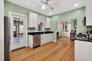 6 Hampshire St, Everett, MA 02149 - Photo 16