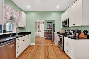 6 Hampshire St, Everett, MA 02149 - Photo 18