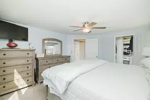111 Foxboro Ave, Portsmouth, RI 02871 - Photo 22