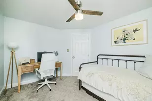 111 Foxboro Ave, Portsmouth, RI 02871 - Photo 30
