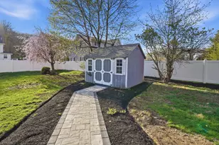 22 Demers St, Grafton, MA 01519 - Photo 4