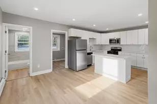 22 Demers St, Grafton, MA 01519 - Photo 6