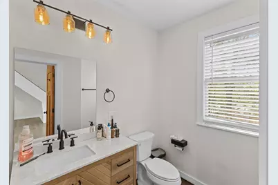 335 Salisbury St, Worcester, MA 01609 - Photo 20