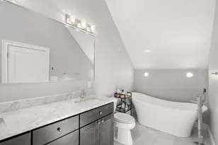 90 Columbia, Brookline, MA 02446 - Photo 14