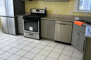 129 Stanwood St, Boston, MA 02121 - Photo 6