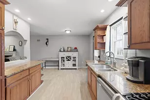 240 Horizon Wy, Fall River, MA 02720 - Photo 22