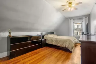 193 Hamilton St, Boston, MA 02122 - Photo 12