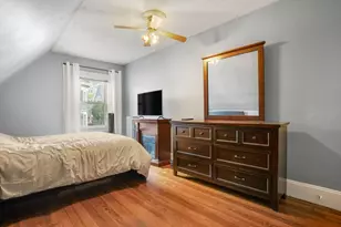 193 Hamilton St, Boston, MA 02122 - Photo 14