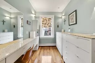 11 Lawnwood Pl, Boston, MA 02129 - Photo 20