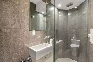 11 Lawnwood Pl, Boston, MA 02129 - Photo 14