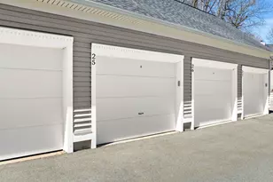 25 Pond Ln, Burlington, MA 01803 - Photo 36