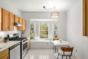 25 Pond Ln, Burlington, MA 01803 - Photo 14