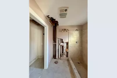 8 Leeds St, Boston, MA 02127 - Photo 10