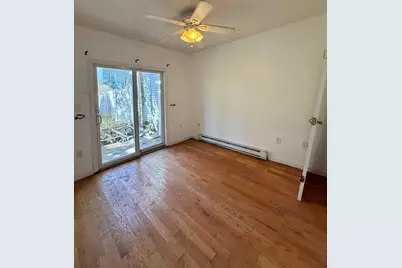 8 Leeds St, Boston, MA 02127 - Photo 4
