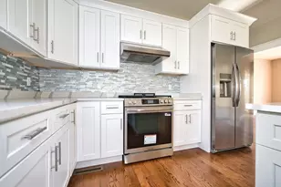 532 Old Warren Rd, Swansea, MA 02777 - Photo 16