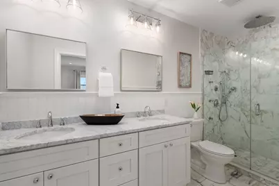 160 W Broadway #PH3, Boston, MA 02127 - Photo 16