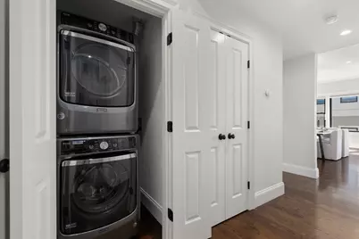 160 W Broadway #PH3, Boston, MA 02127 - Photo 20