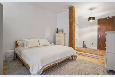 346-354 Congress St #106, Boston, MA 02210 - Photo 12