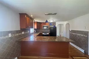 34 Booth St, Quincy, MA 02169 - Photo 4