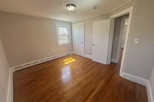 34 Booth St, Quincy, MA 02169 - Photo 10