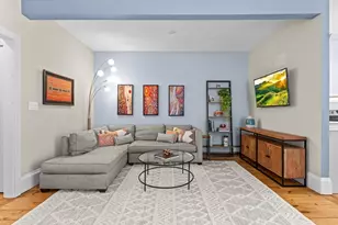 33 Mystic St, Boston, MA 02129 - Photo 4