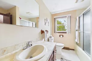 18 Duke St, Somerset, MA 02726 - Photo 20