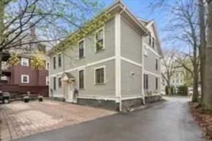221 Freeman St, Brookline, MA 02446 - Photo 28
