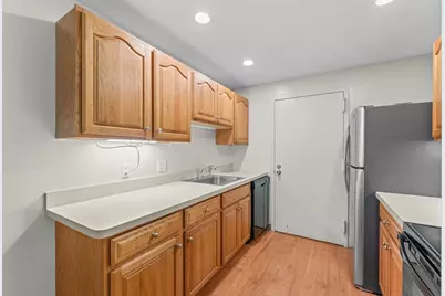 8 Post Oak Ln #20, Natick, MA 01760 - Photo 20