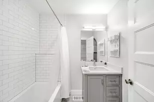 26 Hardwick St, Cambridge, MA 02141 - Photo 8