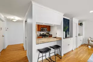 17 Bowdoin St, Boston, MA 02114 - Photo 10