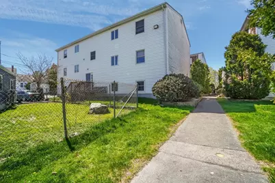 50 Clark St #11, Fall River, MA 02720 - Photo 6