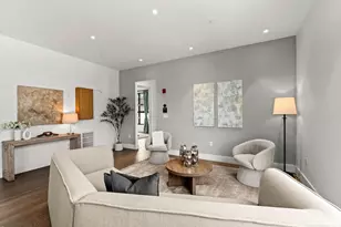 8 Leverett St, Brookline, MA 02445 - Photo 14