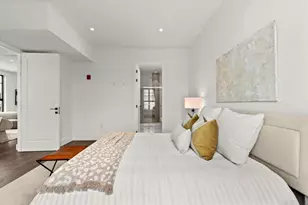 8 Leverett St, Brookline, MA 02445 - Photo 14