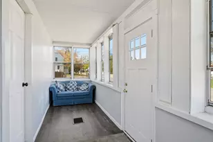 25 Victoria St, Springfield, MA 01104 - Photo 6